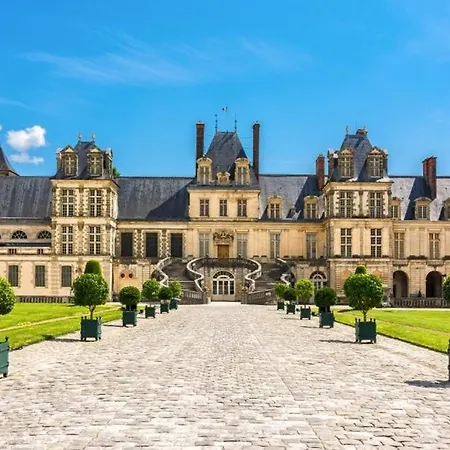 La Dependance Maisse